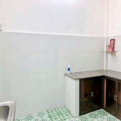 Chính chủ cho thuê nhà hxh ở gia đình