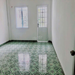 Chính chủ cho thuê nhà hxh ở gia đình