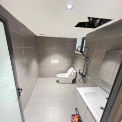 Cho Thuê Căn Góc 3 Ngủ 2 Wc ,90m2- 2 Ban Công Tại Thành Phố Giao Lưu