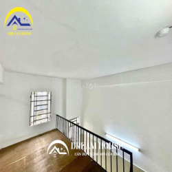 SIÊU PHẨM DUPLEX TRÊN ĐƯỜNG LÊ TRỌNG TẤN GẦN HUIT