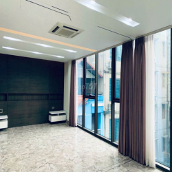 Chính chủ cần cho thuê gấp sàn mặt phố Trần Bình 110m2 giá tốt