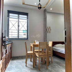 Căn hộ Studio 33m2, giá 7tr/1tháng , tull nội thất, có thang máy