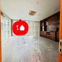 💜Cho thuê nhà 4 tầng thang máy , pccc , tầng hầm , 8 phòng