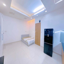 Căn Hộ Cao Cấp Ngay Phan Đăng Lưu, Phú Nhuận 7tr5 full nt giếng trời