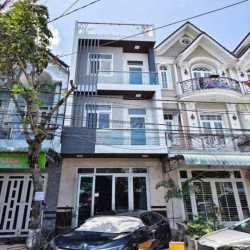 Nhà 2 lầu 4 phòng KDC An Khánh (thuận tiện ở và kinh doanh)