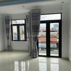 NHÀ THUÊ HẺM XE HƠI 656// QUANG TRUNG (4x12M) - 4PN 4 MÁY LẠNH
