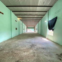 Cho thuê kho 5x25M tại Xuân Thới Sơn đường xe 10T