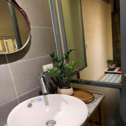 Căn hộ tập thể tầng 1 phố Lê Quý Đôn HBT cần cho thuê