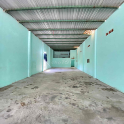 Cho thuê kho 5x25M tại Xuân Thới Sơn đường xe 10T