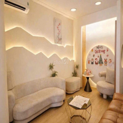 CHÍNH CHỦ CẦN CHO THUÊ TOÀ NHÀ MẶT TIỀN NGUYỄN CƯ TRINH QUẬN 1