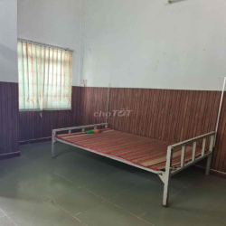 Cho thuê nhà trong khu Ngọc Vân-Giá 4tr/tháng