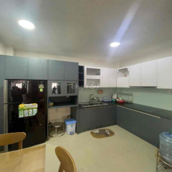 nhà nguyễn kiệm gần phú nhuận, bv175, sân bay