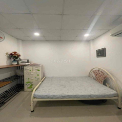 nhà nguyễn kiệm gần phú nhuận, bv175, sân bay