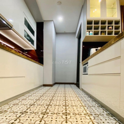 cho thuê căn hộ Hà Đô Centrosa Garden 2PN Full NT giá từ 22tr/tháng