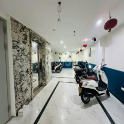 cho thuê nhà 7 tầng Cầu Giấy - dòng tiền 2,5 tỷ/năm