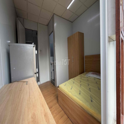 Cho thuê CHDV full nội thất mặt tiền Hoa Sữa Phú Nhuận.