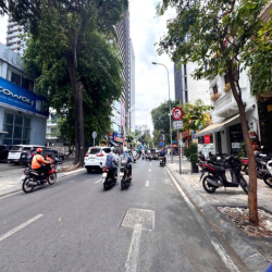  MẶT TIỀN NGUYỄN ĐÌNH CHIỂU, QUẬN 1 - 7x18m - 3 TẦNG - GIÁ: 120 TRIỆU
