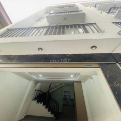 Cho thuê nhà Cổ Linh, 33m x 5 tầng, ô tô, nhà mới, đầy đủ nội thất