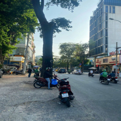  MẶT TIỀN NGUYỄN ĐÌNH CHIỂU, QUẬN 1 - 7x18m - 3 TẦNG - GIÁ: 120 TRIỆU