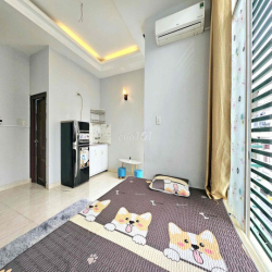 CHÍNH CHỦ CHO THUÊ PHÒNG BAN CÔNG SIÊU THOÁNG