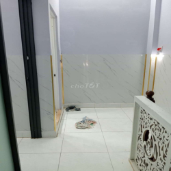 nhà cho thuê 8,5 triệu mặt tiền xe hơi 