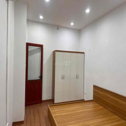 cho thuê phòng P. Nguyên Hồng- DĐ ,25m2