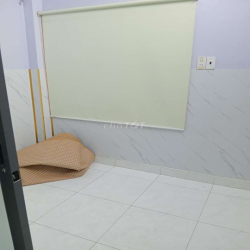 nhà cho thuê 8,5 triệu mặt tiền xe hơi 