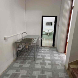 cho thuê phòng P. Nguyên Hồng- DĐ ,25m2