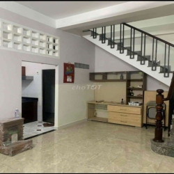Cho thuê nhà nguyên căn.Đường Trần Quốc Thảo. Phường Võ Thị Sáu. Q3