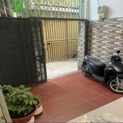 Cho thuê nhà nguyên căn.Đường Trần Quốc Thảo. Phường Võ Thị Sáu. Q3