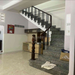 Cho thuê nhà nguyên căn.Đường Trần Quốc Thảo. Phường Võ Thị Sáu. Q3