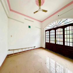 Cho thuê nhà mặt tiền đường N4 phường bửu long, biên hoà