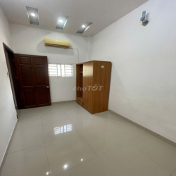 Cho Thuê Nhà Phố KDC Phước Kiển A ( Sadeco ), Giá 14tr / Tháng