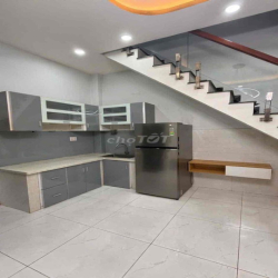 Nhà HXH nguyên căn sạch -đẹp Ngay Chợ Tân Trụ P15