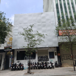 NGUYÊN CĂN GẦN TAKAHASHIMAYZA 10M X 20M TRỆT 2LẦU TRỐNG