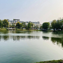 Lakeview city căn góc 8x20m đối diện công viên NT cơ bản giá 30tr/th