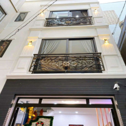 Nhà thuê Trương Định. Quận Tân Bình (2pn,3wc). Dtsd 75m2