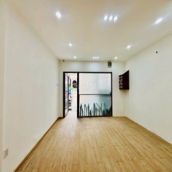 Nguyên Căn ngang 5m, 4tầng 25/1a Nguyễn Bỉnh Khiêm, ngay Thảo Cầm Viên