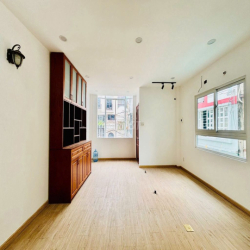 Nguyên Căn ngang 5m, 4tầng 25/1a Nguyễn Bỉnh Khiêm, ngay Thảo Cầm Viên