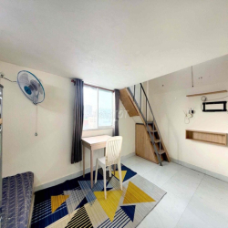 Chính chủ cho thuê phòng gác cao 2mét ngay Vườn Lài, Tân Phú Giá tốt