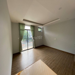 Nhà phố KDC River Park Quận 9 - Nhà  chính chủ - Nội thất cơ bản