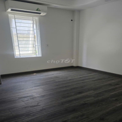 Cho thuê nhà có 5 Tầng *40m2, 2 mặt thoáng, 12tr. 180/25 tây mỗ