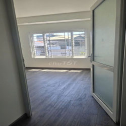 Cho thuê nhà có 5 Tầng *40m2, 2 mặt thoáng, 12tr. 180/25 tây mỗ