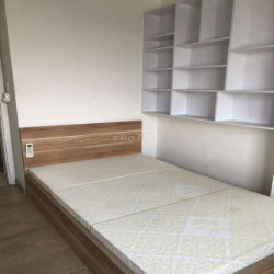 Cho thuê căn 2PN-2WC 67m2 mới có máy lạnh tại Eco Xuân