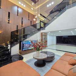 NHÀ ĐẸP MẶT TIỀN TRUNG TÂM GIÁ RẺ NHƯ KIỆT