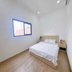 DỰ ÁN MỚI - 1PN CỬA SỔ TRỜI TÁCH BẾP - FULL NỘI THẤT MỚI