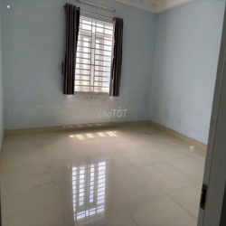 NHÀ CHO THUÊ 5X25 - PHAN VĂN HỚN - BÀ ĐIỂM – 11 TRIỆU/THÁNG