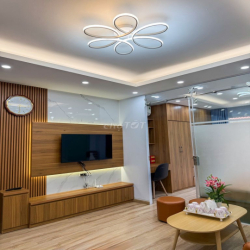 CC cho thuê căn hộ mới, nội thất hiện đại ô tô đỗ cửa Vũ Thạnh Đống Đa