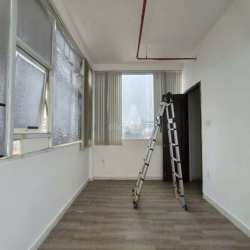 Văn phòng Nguyễn Trọng Tuyển 40m2 giá 8,5 triệu/tháng