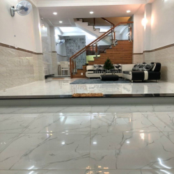 Cần cho thuê nhà HXH 766/6A Cách Mạng Tháng 8 P.5 Q.Tân Bình